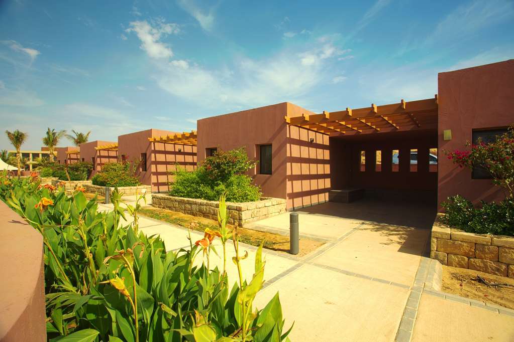Golden Tulip Sharma Resort Quarto foto