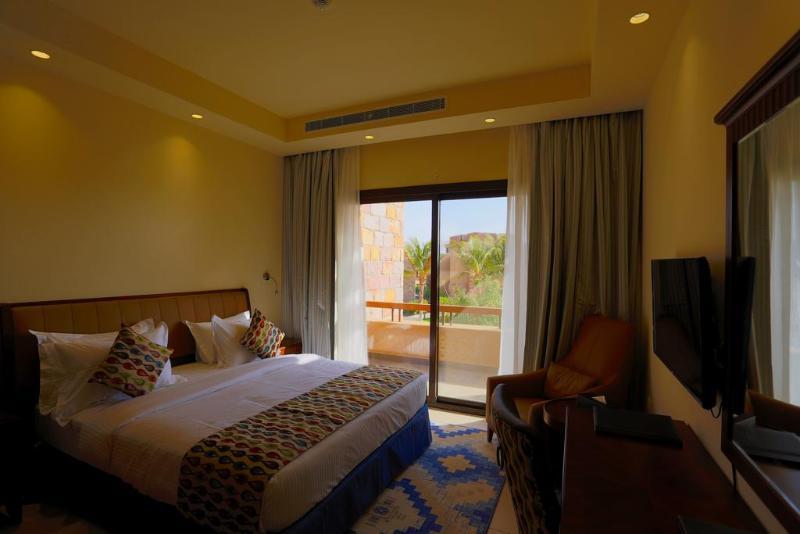 Golden Tulip Sharma Resort Exterior foto